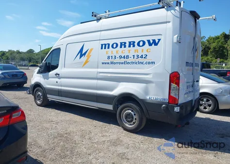 2024 Ford Transit-250 z USA, uszkodzony, nr VIN 1FTBR1X82RKB55618